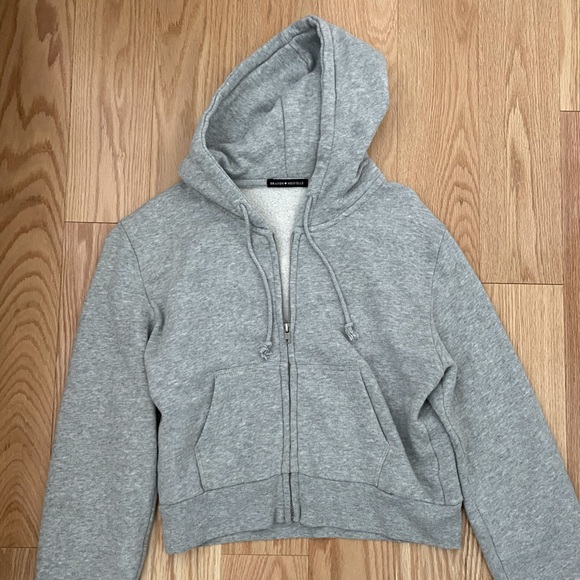Brandy Melville crystal cropped zip up hoodie gray - Picture 1 of 4